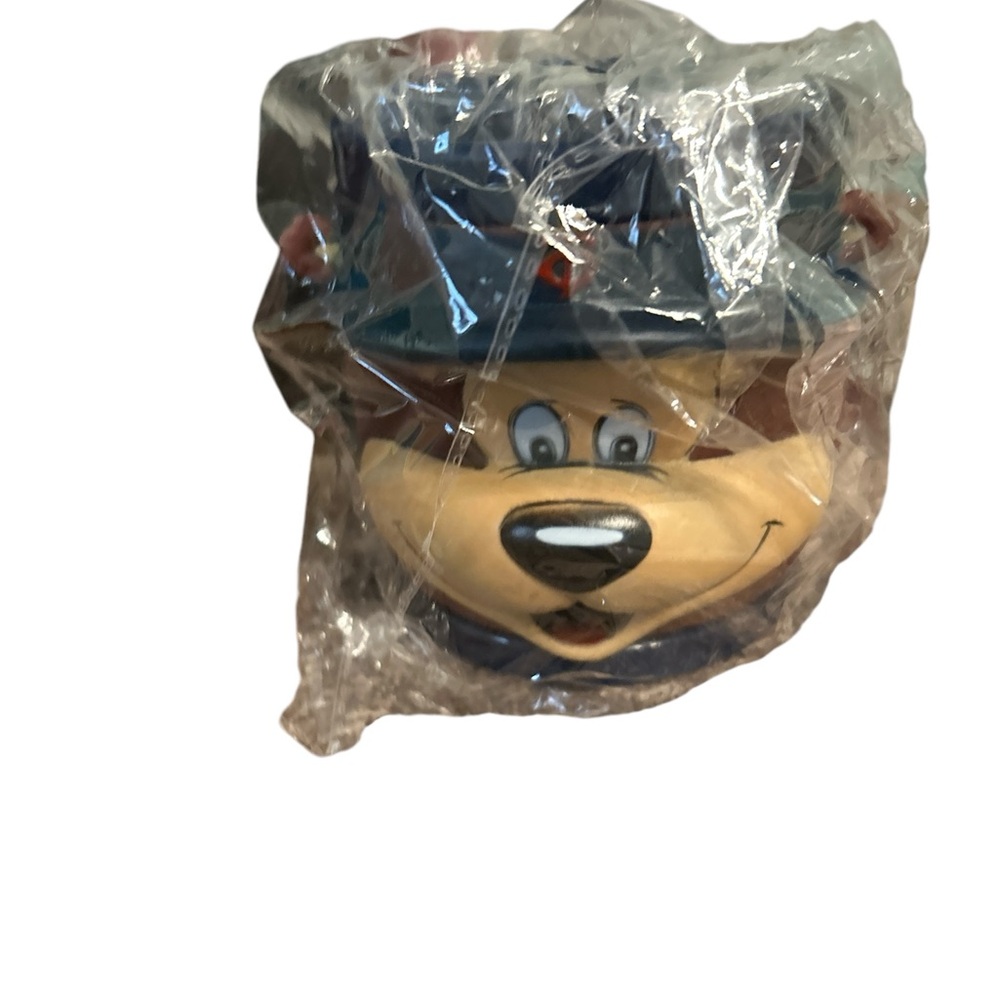 Twins bear cup